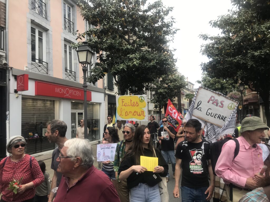 Faites l'amour, pas la guerre